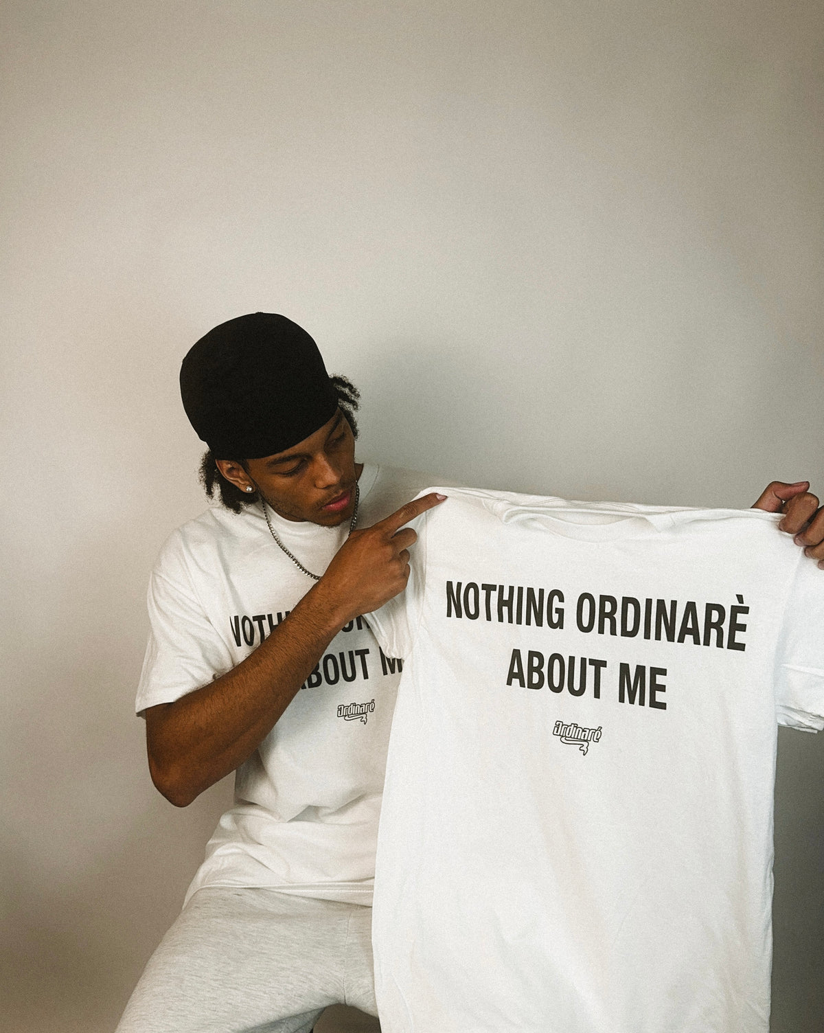 NOTHING ORDINARÉ T-Shirt